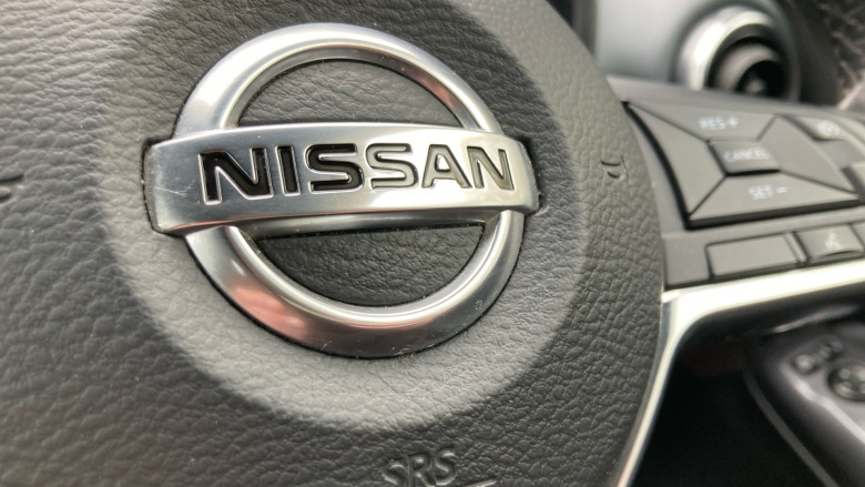 Nissan Juke 1.0 DiG-T 114 N-Connecta 5dr DCT Petrol Hatchback